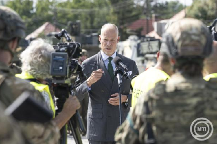 Szalay-Bobrovniczky Kristóf: az Adaptive Hussars 2025 gyakorlat demonstrálja azt a képességet, ahová a honvédség eljutott