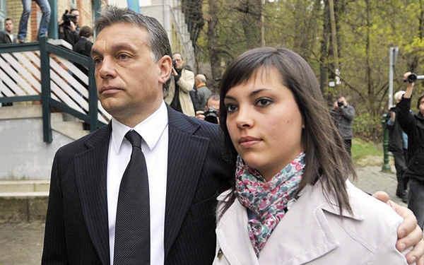 Orbán Ráhel: férjemmel saját erőből boldogulunk