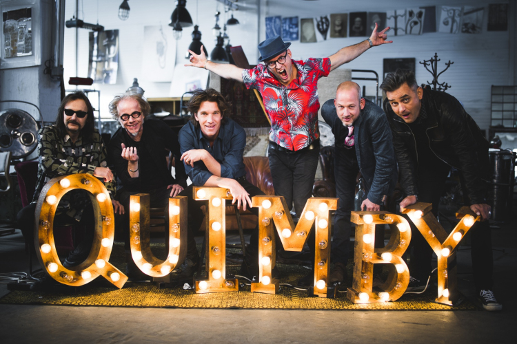 Európai klubturnéra indul a Quimby