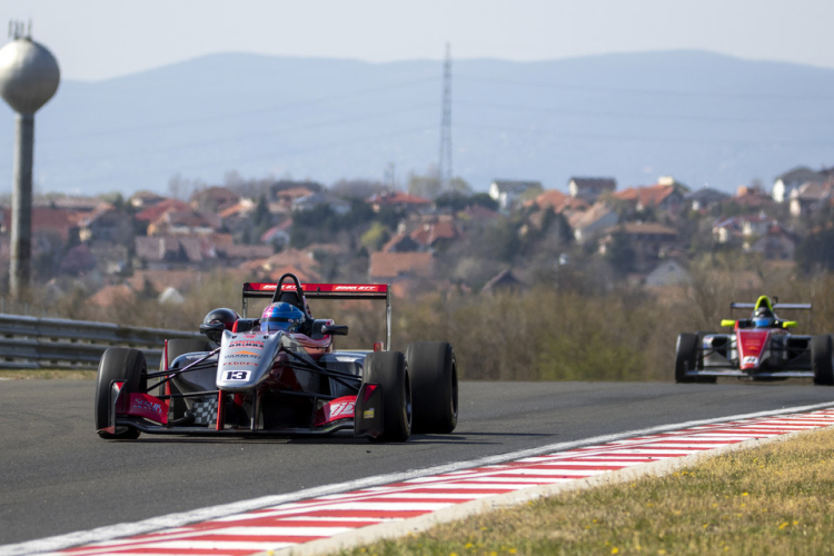 F3+F4 = Gender Racing 2021