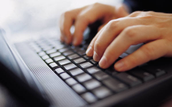 Újabb szolgáltatásokkal bővült a NAV az online ügyintézése