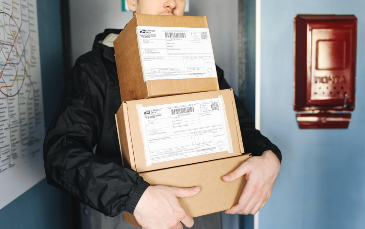 Július 1-től lép hatályba a 3 eurós uniós vámszabály