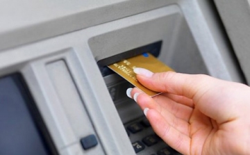 Bankkártya-limitet kell módosítaniuk egyes ügyfeleknek 