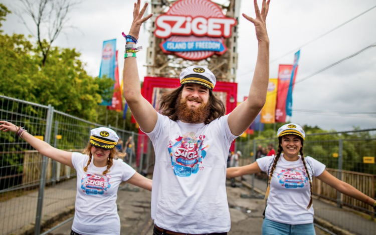 Ez a nap más mint a többi: rajtol a 25. Sziget