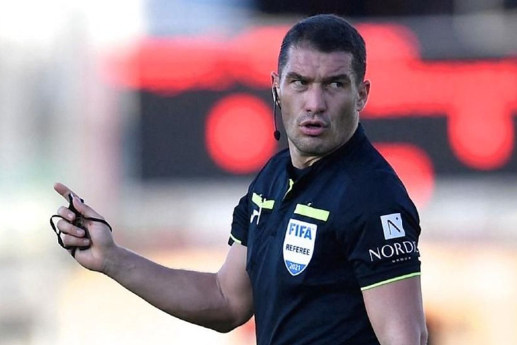 Bajnokok Ligája - Kovács István vezeti a döntőt