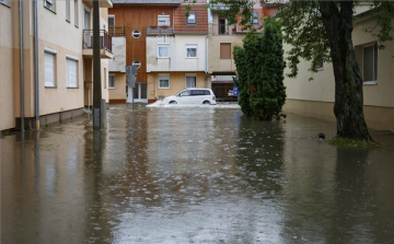 Több megyében is településeket öntött el a víz