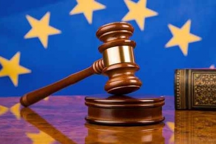 EU-bíróság: bejegyezhető uniós védjegyként a Rubik-kocka formája