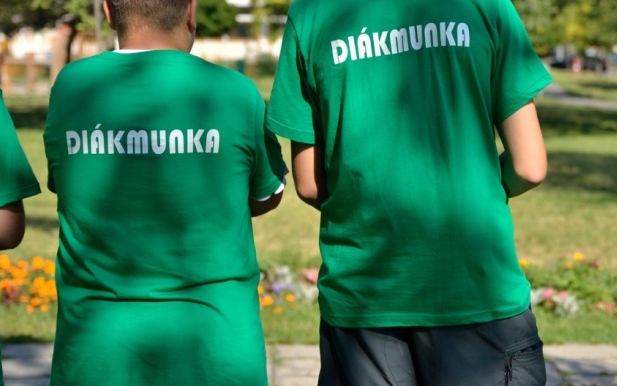 Óriási az érdeklődés a nyári diákmunka program iránt