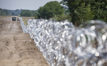 Illegális bevándorlás - Több mint háromszáz határsértőt fogtak el a hétvégén