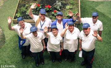 Segítettek a Vöröskeresztnek