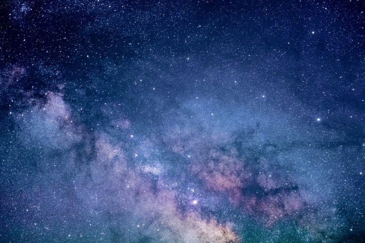 Egy fiatal csillagrendszerbe hatoló idegen égitest nyomaira bukkantak a csillagászok