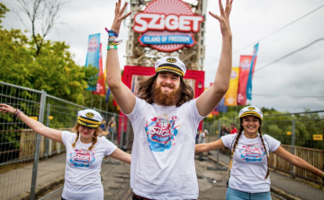 Ez a nap más mint a többi: rajtol a 25. Sziget